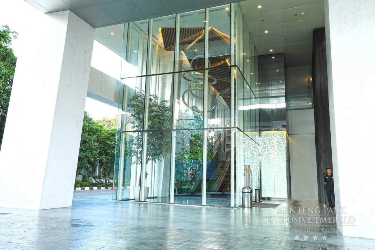 Menteng Park Exclusive Emerald Jacarta Exterior foto