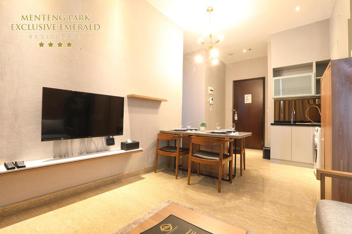 Menteng Park Exclusive Emerald Jacarta Exterior foto